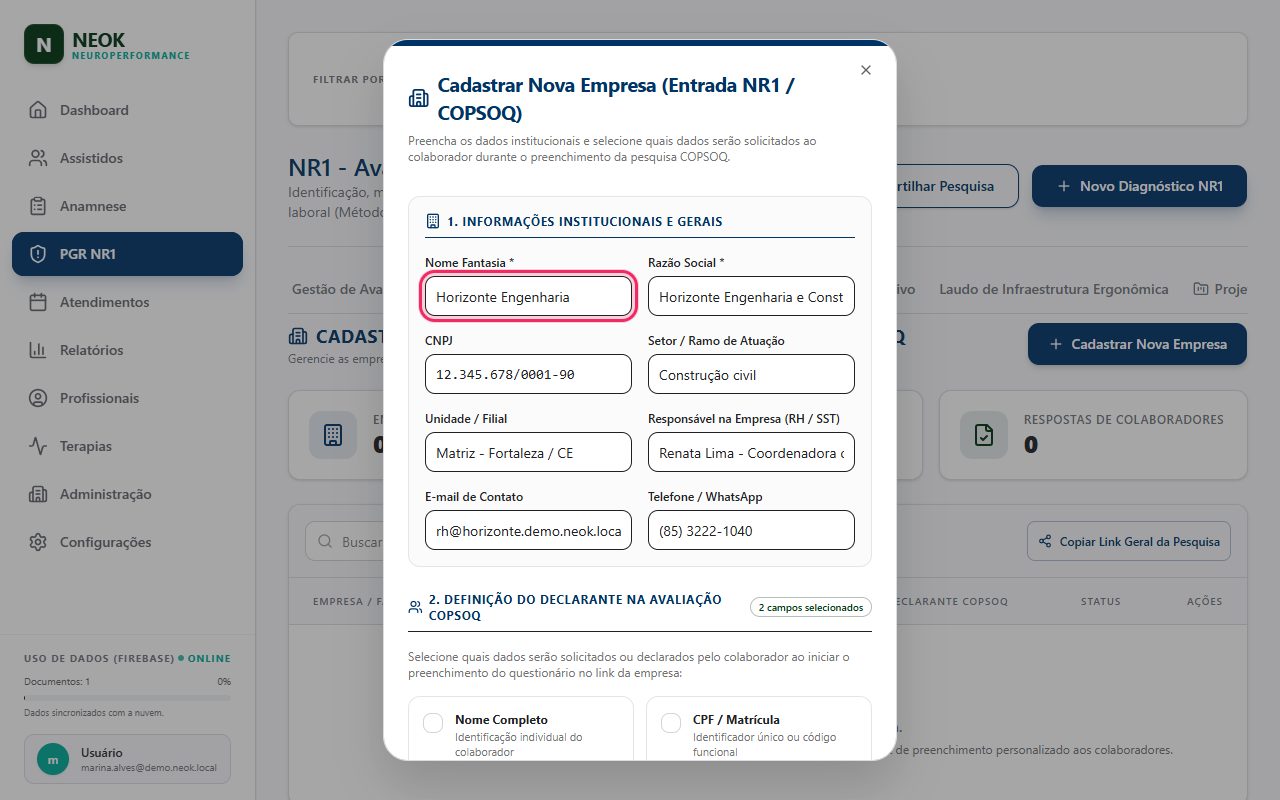 Cadastro da empresa: dados institucionais: Diálogo Cadastrar Nova Empresa (Entrada NR1 / COPSOQ), seção 1. Informações Institucionais e Gerais preenchida: Nome Fantasia * Horizonte Engenharia, Razão Social *, CNPJ, Setor / Ramo de Atuação, Unidade / Filial, Responsável na Empresa (RH / SST), E-mail de Contato e Telefone / WhatsApp. No fim aparece o início da seção 2 com o selo 2 campos selecionados.