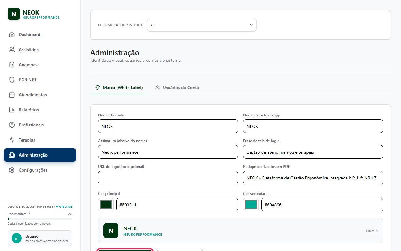 Marca (White Label): Administração, aba Marca (White Label): Nome da conta, Nome exibido no app, Assinatura (abaixo do nome), Frase da tela de login, URL do logotipo (opcional), Rodapé dos laudos em PDF, Cor principal e Cor secundária, a caixa Prévia e os botões Salvar identidade visual e Aplicar prévia na tela.